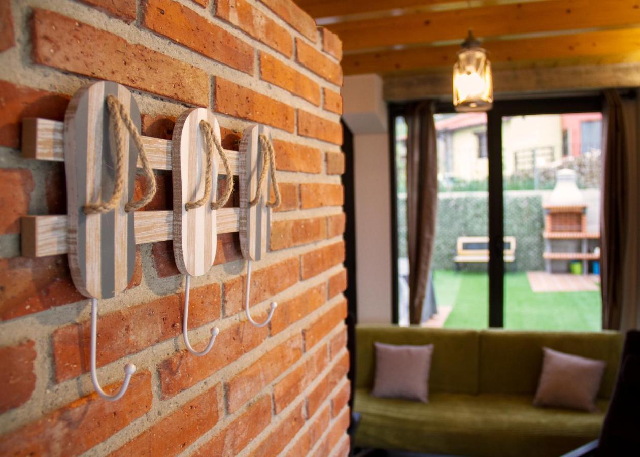 Villa Casa La Pascuala Helgueras Esterno foto